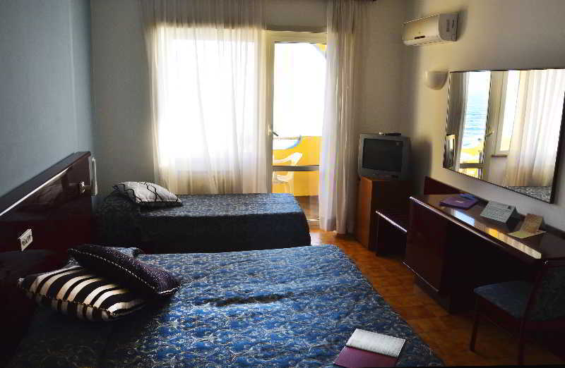 Grand Hotel Dei Cesari Dependance Anzio Esterno foto